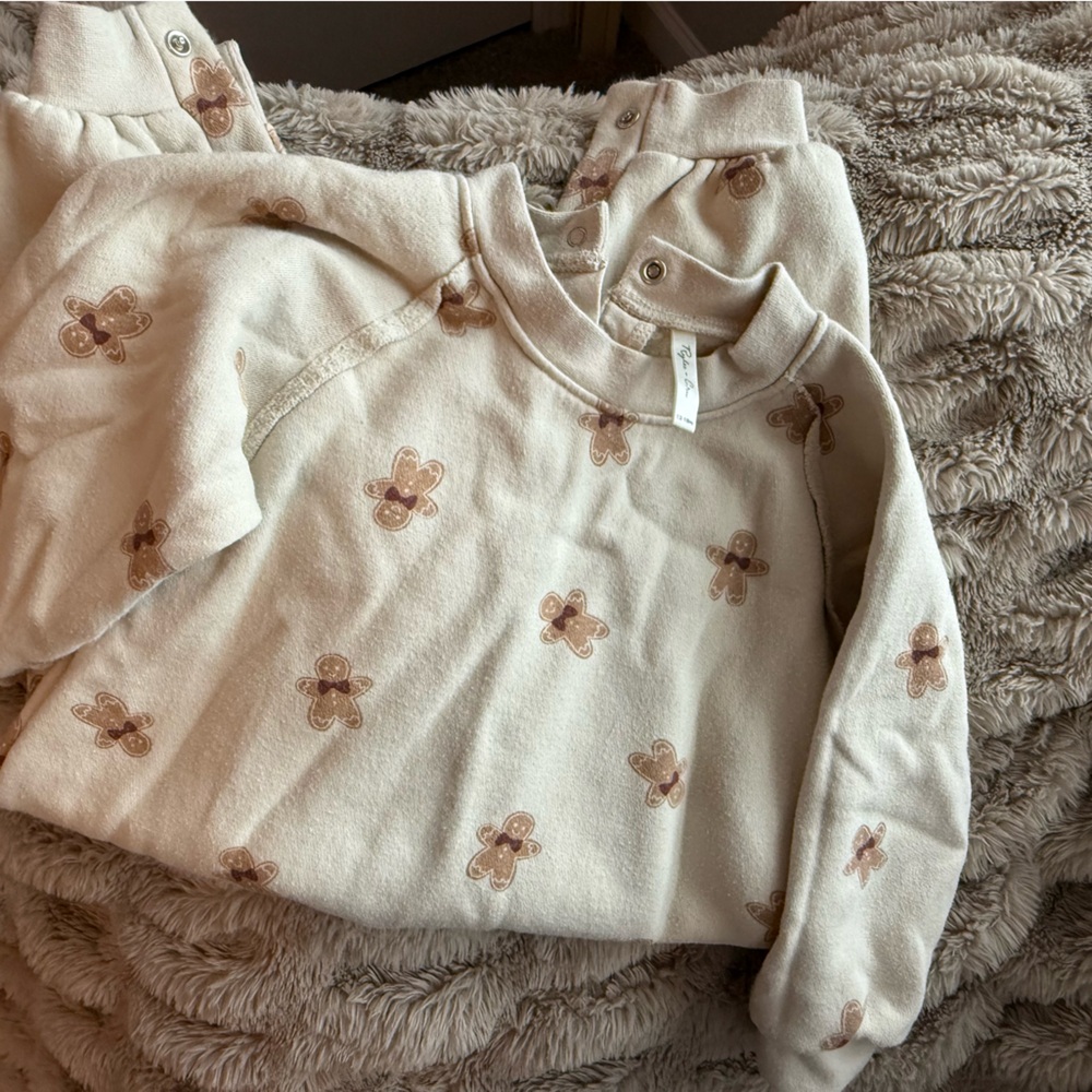 Rylee + Cru Sweatsuit